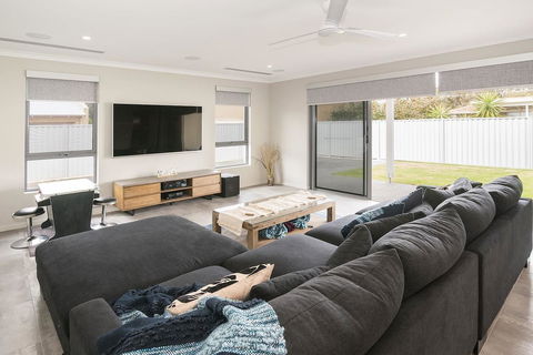 Busselton Beachside - A Slice Of Heaven - Accommodation Gladstone 12