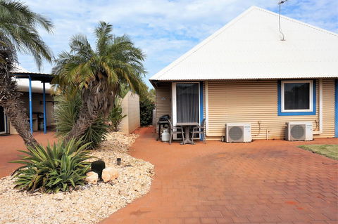 Osprey Holiday Village Unit 213 1 Bedroom - Accommodation Gladstone 0