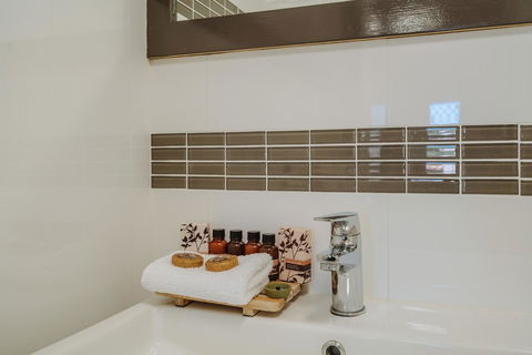 Canning Bridge Auto Lodge - Accommodation Gladstone 23