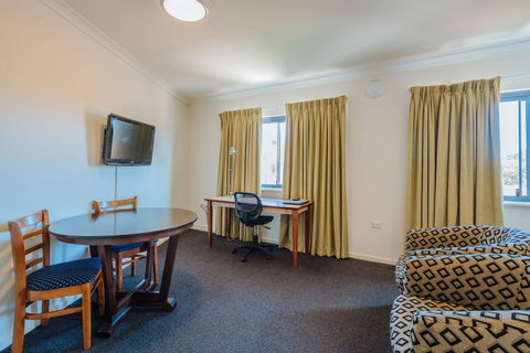 Canning Bridge Auto Lodge - Accommodation Gladstone 37