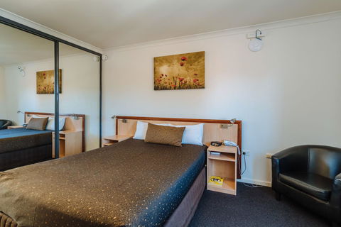 Canning Bridge Auto Lodge - Accommodation Gladstone 26