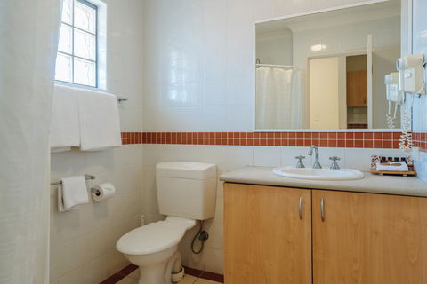 Canning Bridge Auto Lodge - Accommodation Gladstone 2