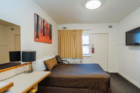 Canning Bridge Auto Lodge - Accommodation Gladstone 20