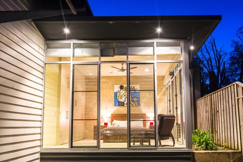 Arthouse - Accommodation Gladstone 13