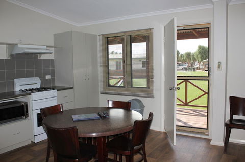 Ningaloo Coral Bay â€“ Bayview - Accommodation Gladstone 17