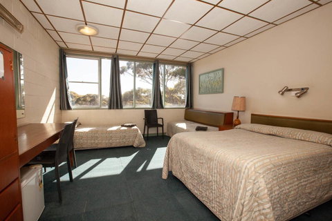 EUCLA MOTOR HOTEL - Accommodation Gladstone 20