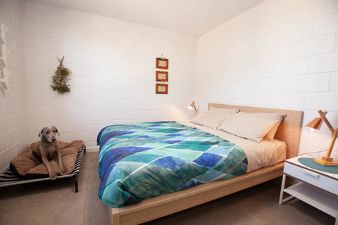 EUCLA MOTOR HOTEL - Accommodation Gladstone 24