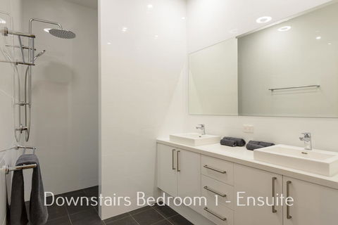 32 Corella Court - Accommodation Gladstone 8