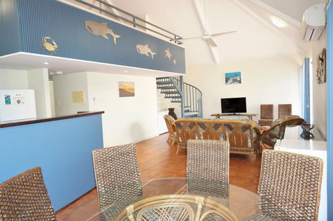 Osprey Holiday Village Unit 119 - Accommodation Gladstone 1