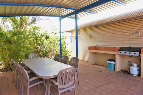 Osprey Holiday Village Unit 119 - Accommodation Gladstone 15