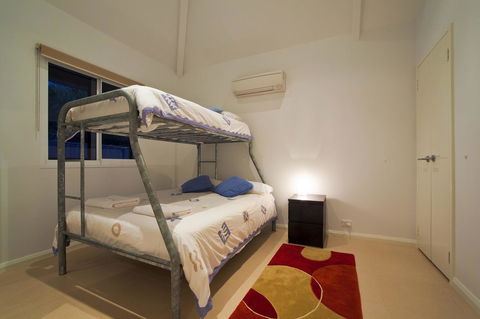 Osprey Holiday Village Unit 103 2 Bedroom - Accommodation Gladstone 8