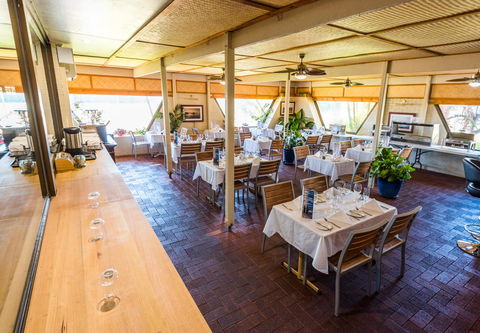 Hospitality Carnarvon, SureStay Collection By Best Western - Accommodation Gladstone 20