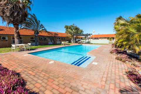 Hospitality Carnarvon, SureStay Collection By Best Western - Accommodation Gladstone 6