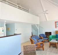 Osprey Holiday Village Unit 120 - Plenty of room for a large family - Accommodation Gladstone