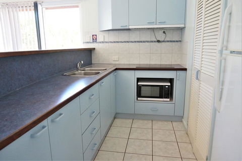 Osprey Holiday Village Unit 120 - Plenty Of Room For A Large Family - Accommodation Gladstone 6