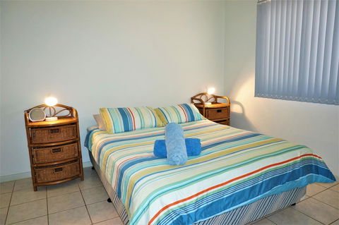 Osprey Holiday Village Unit 120 - Plenty Of Room For A Large Family - Accommodation Gladstone 7