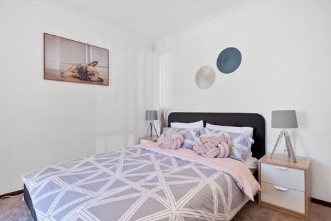 Applecross Village Residence - Accommodation Gladstone 20
