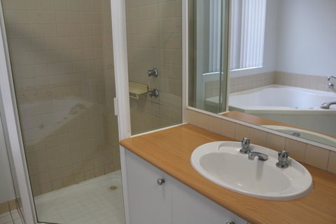 Mandurah Ocean Marina Chalets - Accommodation Gladstone 25