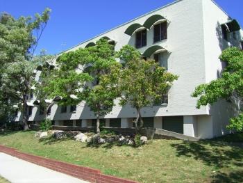 Style In Subiaco - Accommodation Gladstone 1