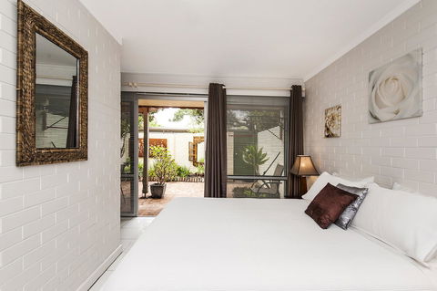 Rosalie 02 - Accommodation Gladstone 15