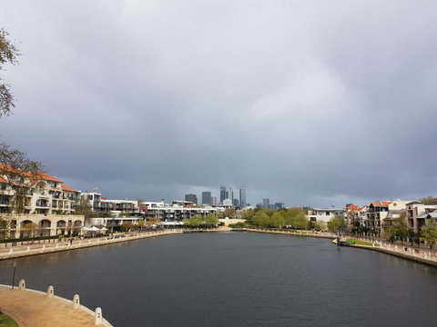 Como Executive Apartment - Accommodation Gladstone 38