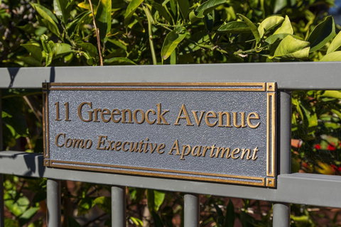Como Executive Apartment - Accommodation Gladstone 18