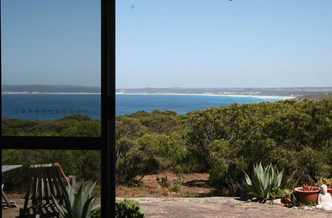 Aqua Views - Accommodation Gladstone 14