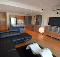 The Arcadia Apartment - Accommodation Gladstone