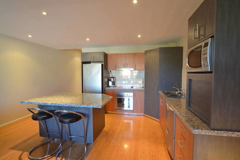 The Arcadia Apartment - Accommodation Gladstone 7