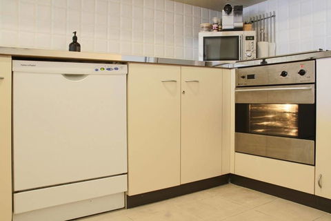 WESTEND CBD PERTH-ULTIMATE LOCATION - Accommodation Gladstone 34