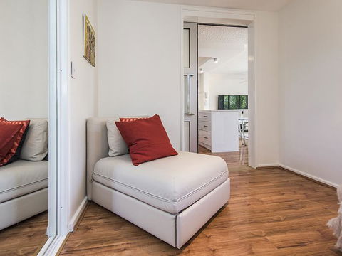 South Perth Deluxe Apartment - Accommodation Gladstone 40