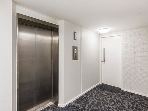 South Perth Deluxe Apartment - Accommodation Gladstone 44