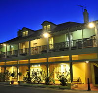 Clifton Motel  Grittleton Lodge - Accommodation Gladstone