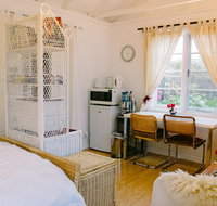 Garden Studio in Cottesloe - Accommodation Gladstone