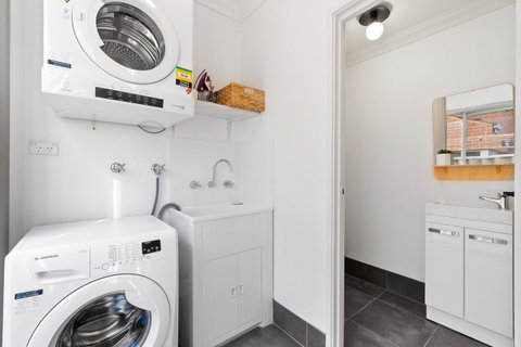 Jane Residence - Accommodation Gladstone 20