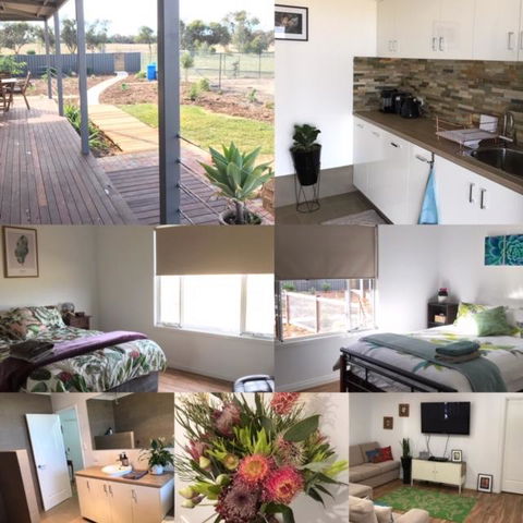 The Mains Guest House 2 Bedroom Farm Stay - Accommodation Gladstone 4