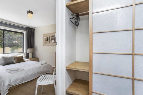 Gorgeous 26 1 Bed Designer Fitout Perfect Location - Accommodation Gladstone 43