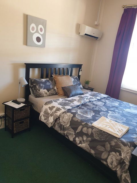 Junction Hotel Moora - Accommodation Gladstone 3