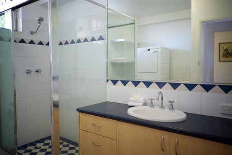 Cottesloe Marine Apartment - Executive Escapes - Accommodation Gladstone 21