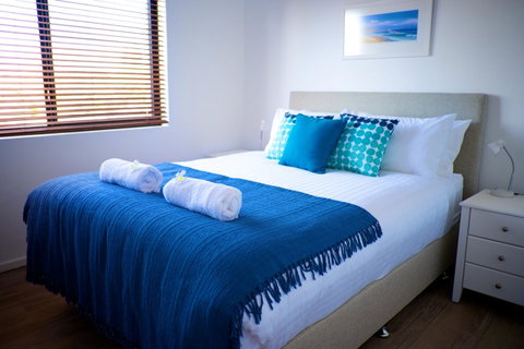Cottesloe Marine Apartment - Executive Escapes - Accommodation Gladstone 13