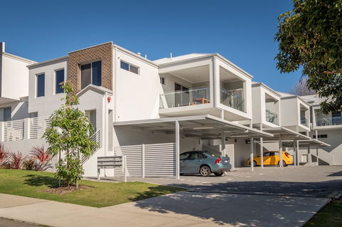 Woodlands Retreat - Accommodation Gladstone 3