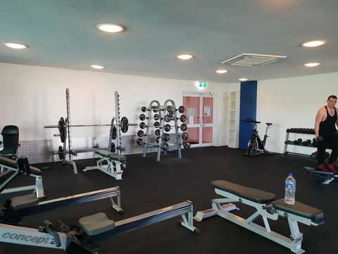 Scarborough - Oceanview 2 Bed, 2 Bathroom Apartment - Accommodation Gladstone 7