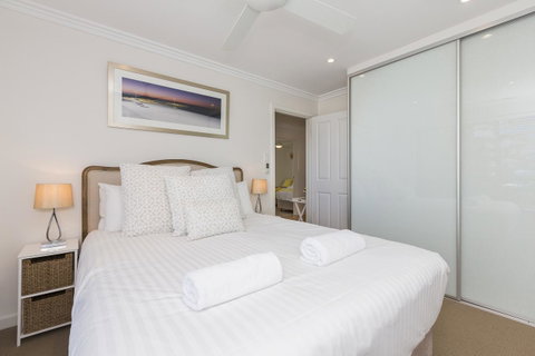 Cottesloe Beach Pines Apartment - Accommodation Gladstone 4