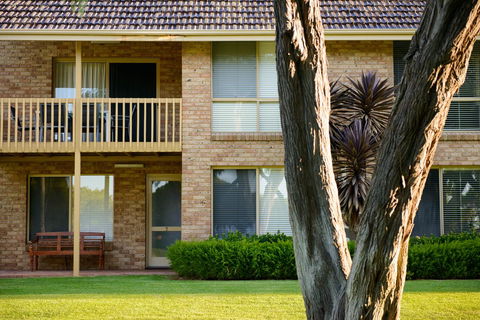 Mandalay Holiday Resort And Tourist Park - Accommodation Gladstone 6