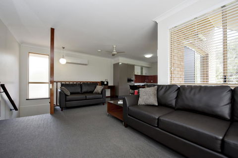 Mandalay Holiday Resort And Tourist Park - Accommodation Gladstone 7