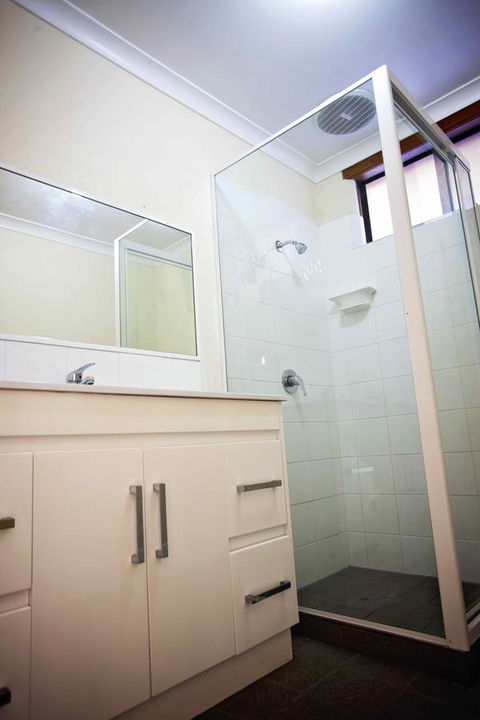 Hopetoun Motel & Chalet Village - Accommodation Gladstone 43