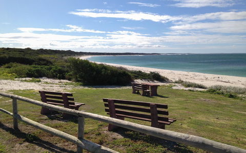 Hopetoun Motel & Chalet Village - Accommodation Gladstone 3