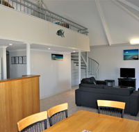 Osprey Holiday Village Unit 108 - Ideal apartment for a family of 6 - Accommodation Gladstone