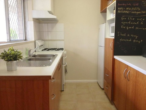Townshend Rd - Accommodation Gladstone 18
