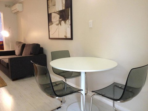 Townshend Rd - Accommodation Gladstone 4